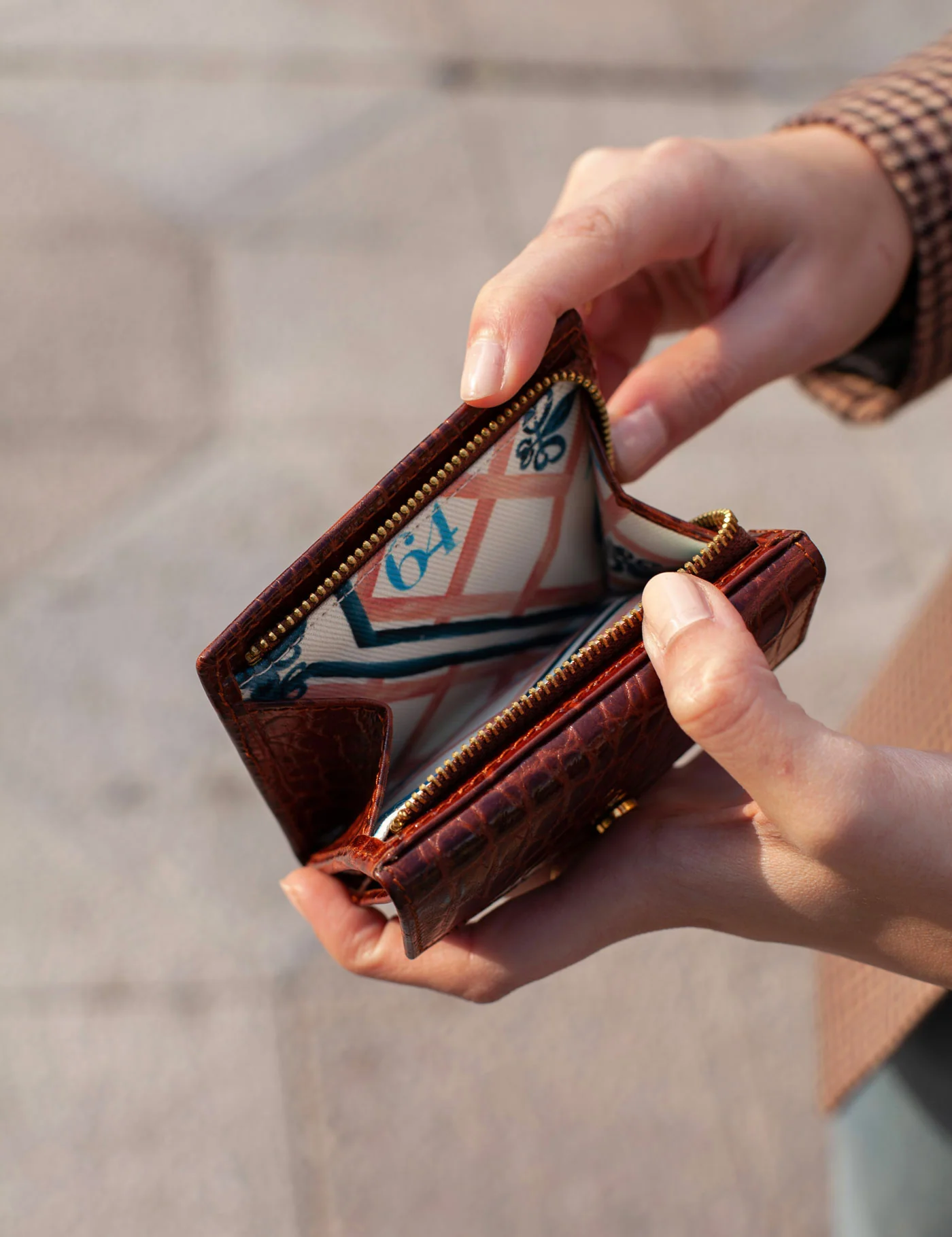 Cartera Mini Rivoli Coco Cognac - Image 8