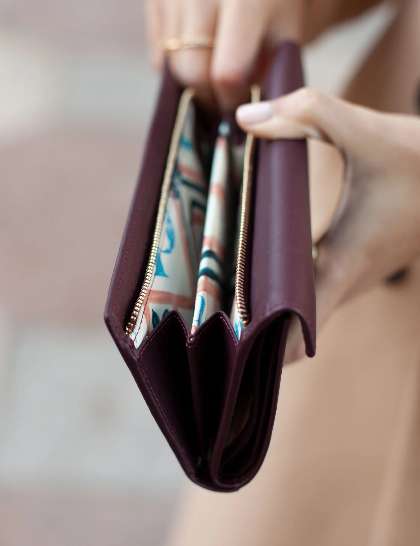 Cartera Rivoli Burdeos - Image 5