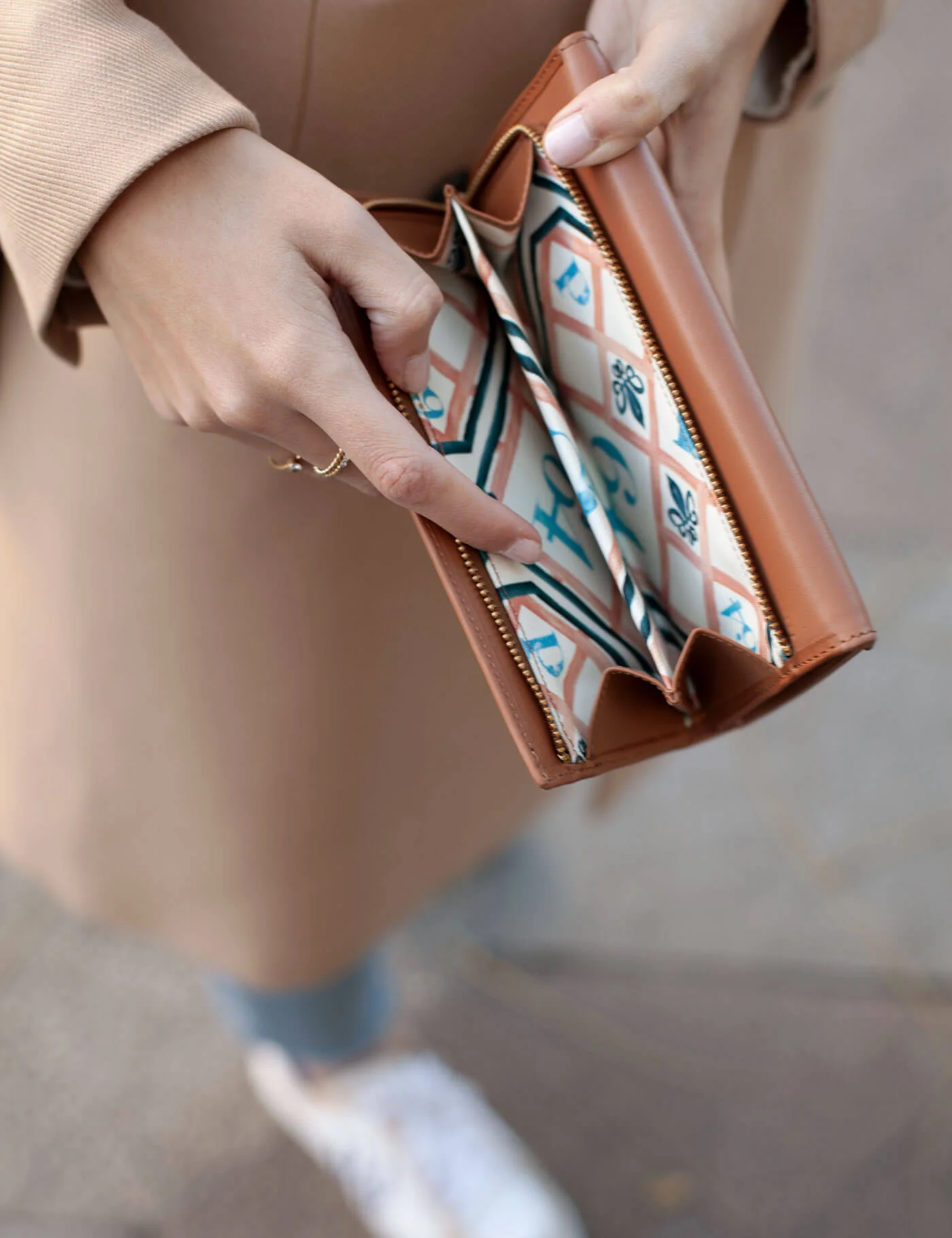 Cartera Rivoli Caramel - Image 4